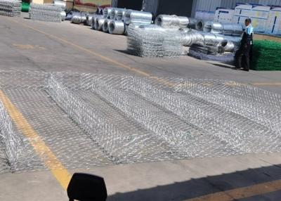 China 2.2mm Reno Gabion Mattress Wire Channel Welded Mesh Gabions For Flood Control for sale