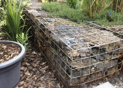 China Green Pvc Coated Rectangle Retaining Wall Gabion Baskets As Garden Decoration for sale