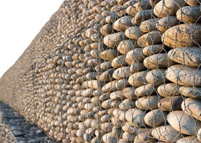 China Lightweight Retaining Wall Gabion Baskets Fence 3.0 - 5.0 Mm Wire Diameter for sale