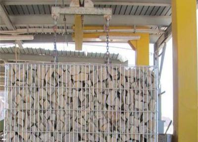 China Resistência de corrosão soldada metal da rede de arame da forma do furo quadrado fácil transportar à venda