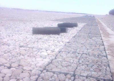 China El PVC de la protección de la erosión cubrió Gabion, jaula del metal llenada de las piedras en venta