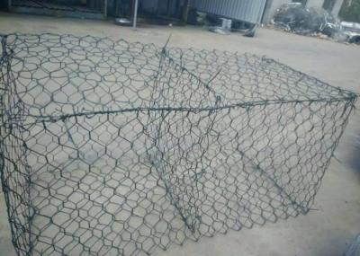 Chine Grillage hexagonal tordu en acier enduit de PVC double diamètre de fil de 2,0 - 5,0 millimètres à vendre