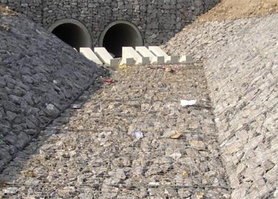 China Colchón tejido de Reno Gabion/colchón de acero del río para las guarniciones del canal en venta