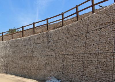 China Woven or Welded Type Galvanized Gabion Stone Basket For Retaining Wall for sale