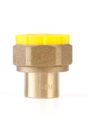 China Practical Rustproof Brass Plumbing Pipe Fittings For Copper Tubing Harmless for sale
