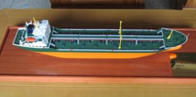 Китай Модели пассажирского корабля топливозаправщика КАИГУИ, модель корабля 3д естественной смолы продается