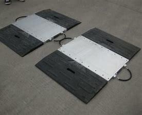 China IP66 Weighbridge Portable Axle Scales Weigh Pads Hermetically Sealed for sale