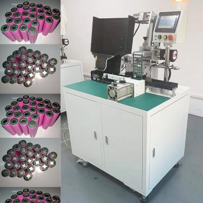 China Automatic Cylindrical Cell Battery Padding Machine 220V Battery Paper Sticking Machine for sale