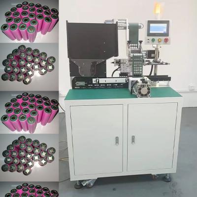 Chine 18650 26650 Battery Insulation Paper Sticking Machine Automatic Pneumatic High Performance à vendre