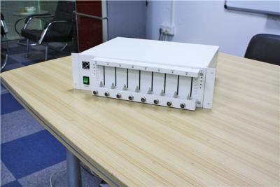 中国 リチウム18650 26650 32650のための円柱電池のパックの選別機のセレクターの自動分離の等級分けの分類機械 販売のため