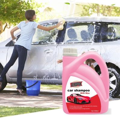 China 1000ml Wash And Wax Car Shampoo Rich Foam Car Cleaning Products for sale