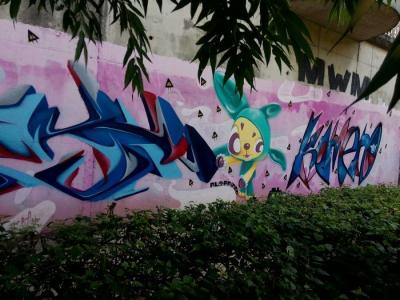 China Kundenspezifische Farbflexibles Sprühfarbe-Graffiti-Wandbild-Material für Metall zu verkaufen