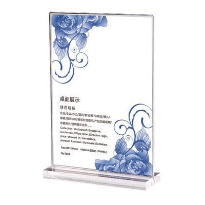 Cina RoHS Multilayer Plastic Acrylic Sheet Plexiglass Brochure Holders Display Stand in vendita