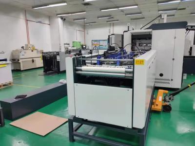 Chine Machine mobile de fabricant de couverture de machine de fabrication de cas de téléphone portable de W500XL900mm à vendre