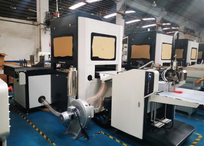 中国 機械包装紙のライニング機械を作るハードカバーおよび作動すること容易 販売のため
