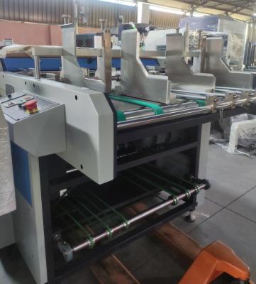 中国 Vは箱の作成のための機械に溝を作る機械ボール紙に溝を作る堅い紙箱用厚紙を形づける 販売のため