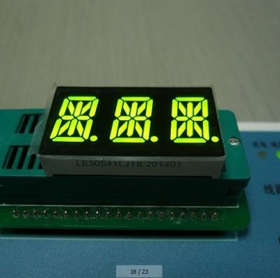 中国 デジタル表示器のための極度のこはく色の三重ディジット14の区分のLED表示フル カラーの0.56インチ 販売のため