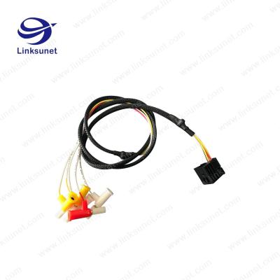 China Arnés de cable del conector banana de la serie 24AWG de Molex 34803 con la máquina terminal completamente automática en venta