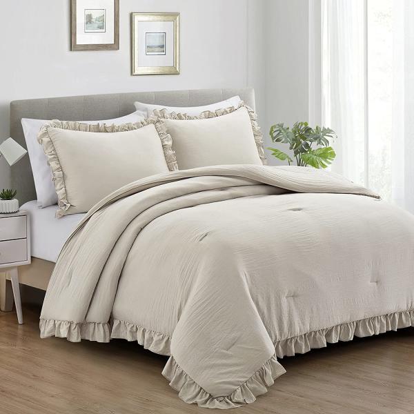 Quality Customized 3 Pieces Queen Comforter Set Farmhouse Bedding Set with Ruffle Bed for sale