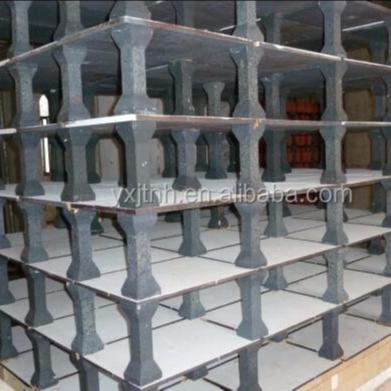 Китай High Temperature Black Kiln Sic Plates Smooth With 2.75g/Cm3 And Good Chemical Resistance продается
