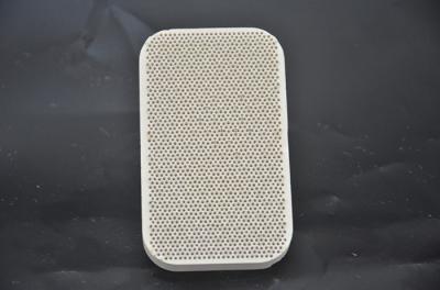 Chine Forme blanche de rectangle de couleur de plat en céramique de brûleur de résistance thermique pour le four à vendre