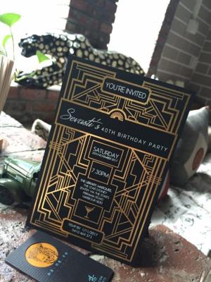 China Negro e invitaciones de encargo de la boda del oro, tarjeta hermosa de la invitación del cumpleaños en venta