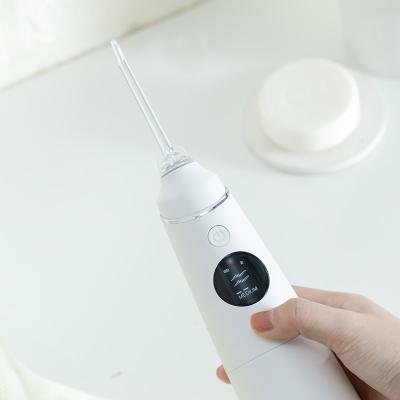 China Electric Rechargeable DIY Water Flosser Massaging Gums Cordless Oral Irrigator for sale