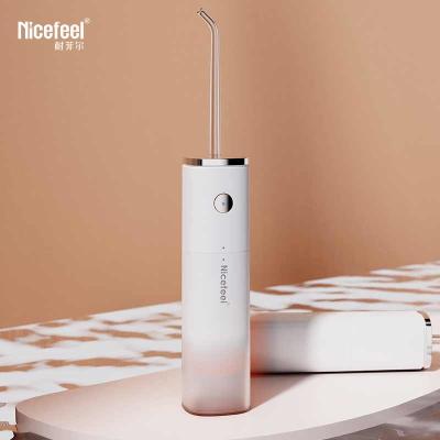 China Lipstick Shape Mini Water Flosser 800mah Battery Electric Tooth Flosser for sale