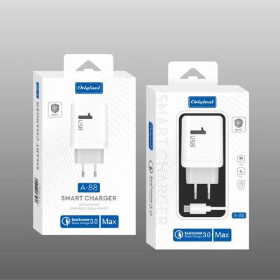 China 2 In 1 QC3.0 5V 2A Quick Kit USB Mains Charger For Iphone 13 for sale