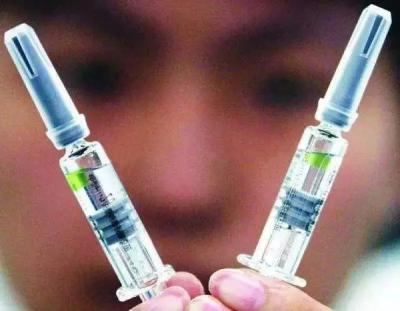 China Medical Vaccine Glass Disposable Syringe Needle Production Line for sale