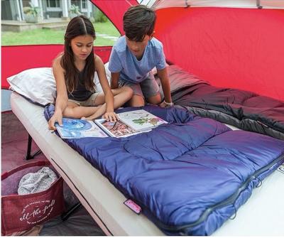 China Saco de dormir de acampamento leve para adultos Sem fecho de fecho com saco de coisas incluído à venda