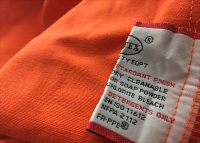 Китай Безопасность Ковералл газовой промышленности одежды Модакрылик женщин огнезащитная продается
