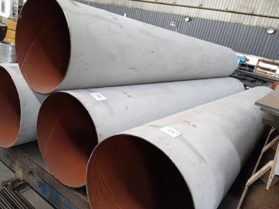 China Welded Joint Type Black Steel Pipe for Hardened Metals Applications for sale