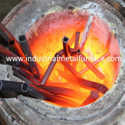 China Horno fusorio de cobre de acero eléctrico de la inducción del oro de aluminio de frecuencia media 70KW en venta