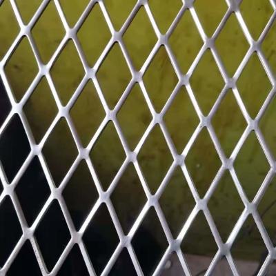 China 1.2mm Galvanized Flattened Expanded Metal Sheet Steel Mesh For Runways for sale