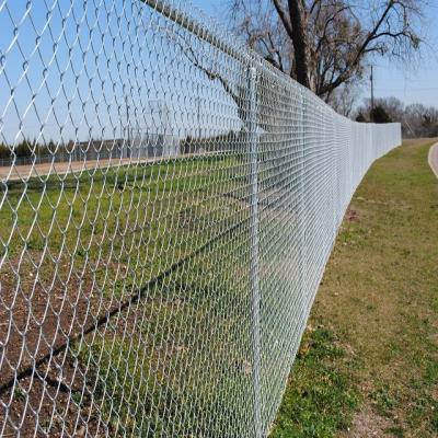 China Hot dip Galvanized 6ft chain link fencing top with barbed wire for sale