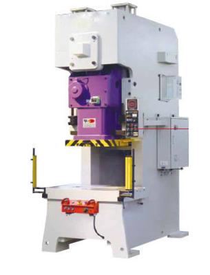 China Máquina de perfuração de prensagem CNC de alta qualidade à venda