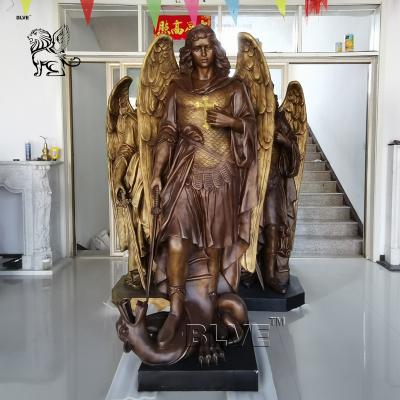 China Bronze Archangel Saint Michael Statues Religious Angel Gabriel Sculpture Holy Bible Outdoor Life Size en venta