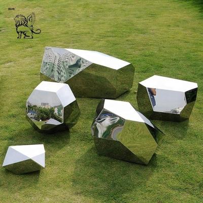 China Stainless Steel Sculpture Garden Mirror Polished Geometric Modern Abstract Art Landscape Manufacturer for sale