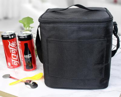 China 43*34*34cm Big Volume Aluminum Foil Black Insulated Lunch Bag for sale