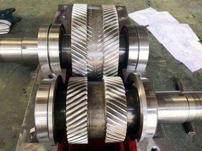 China Double Helical Reduction Speed Up Gearbox Ratio 1.79 20CrMnTi for sale