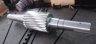 China SAE 4340 Steel DP 1.5 24T Left Hand Helical Gear Shaft Helix Angle 5° for sale