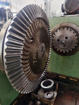 China 40CrNiMoA Hardened Straight Conical Gear Alloy Steel Induction For Cone Crusher for sale