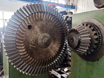 China Gear Shaping Straight Bevel Gear Set Of Cone Crusher For Mining Equipment en venta
