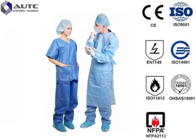 中国 ウエストのタイとリント・フリーLight-blue Scrubs Fluid Resistant臨床博士 販売のため