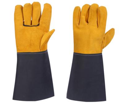 中国 耐久力のある溶接手袋は-絶縁の延長革溶接工の労働の保険の手袋を熱し、 販売のため