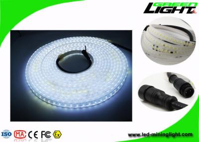 Chine Alcali de plomb imperméable IP68 SMD5050 des lumières de bande 1100LM anti 15W 110V à vendre