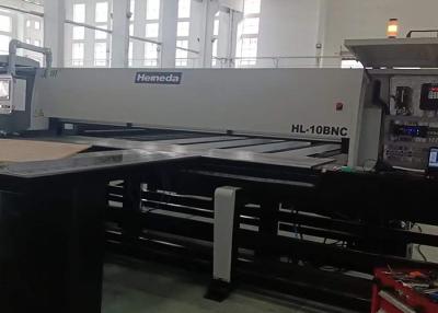 중국 알루미늄 판을 위한 컴퓨터 제어 자동 절단 기계 Hl-12bnc 판매용