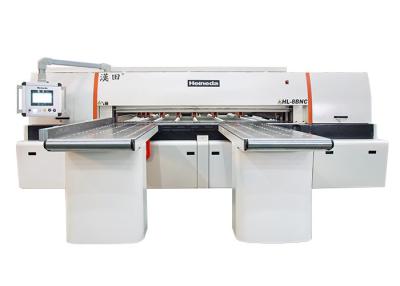 China Quick 9m/Min CNC Precision Panel Saw Machine 2 Seats High operating efficiency for sale