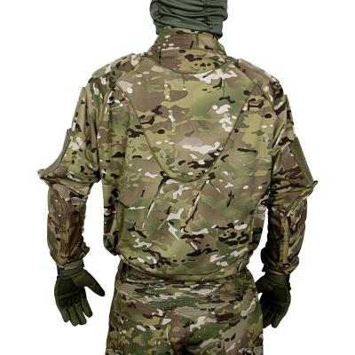 中国 Tactical Custom Military Camouflage Uniform Moisture Wicking Multicam Frog Suit 販売のため